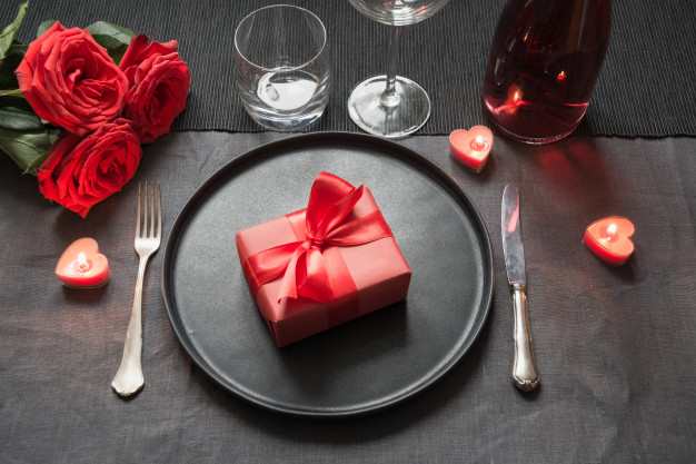 romantik yemek masası nasıl hazırlanır