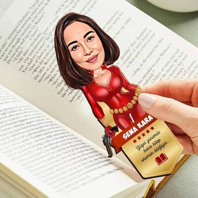 Aksiyon Seven Kadın Karikatürlü Kitap Okuma Ayracı - 1
