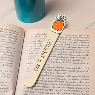 Ananas Simgeli İsimli Ahşap Kitap Okuma Ayracı - 3