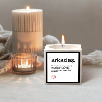 Arkadaşa Hediye Dekoratif Beton Mum - 1