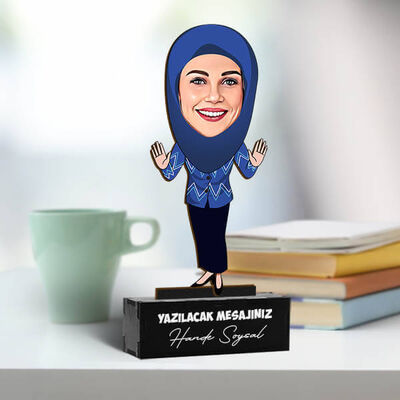 Başörtülü Anneye Hediye Karikatürlü Biblo - 1