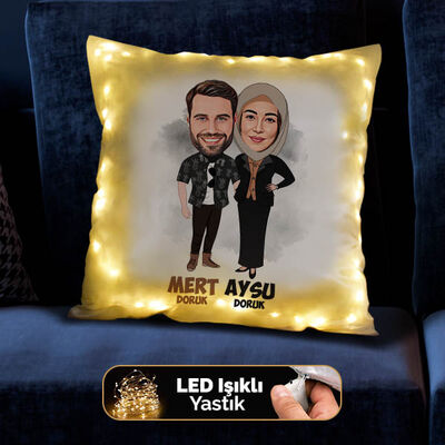 Bir Ömür Mutlu Olalım Karikatürlü Işıklı Yastık - 4