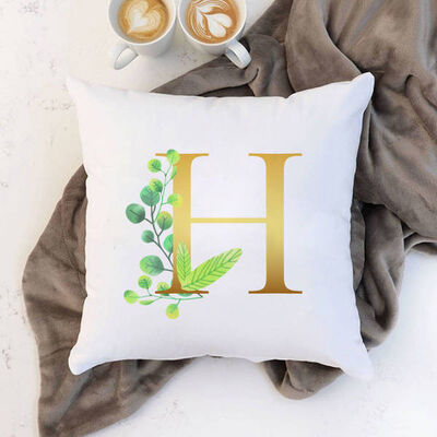 Çiçek Desenli Harfli Yastık - 3
