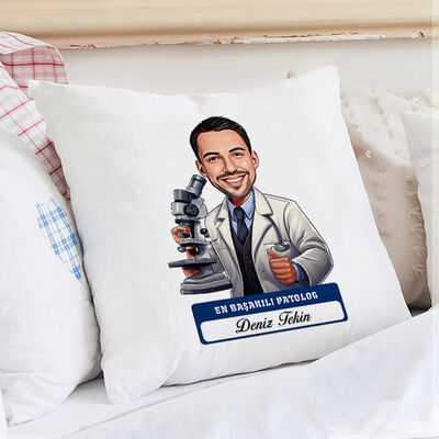 En Başarılı Erkek Patolog Karikatürlü Yastık - 1
