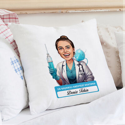 En Başarılı Kadın Anestezi Doktoru Karikatürlü Yastık - 1