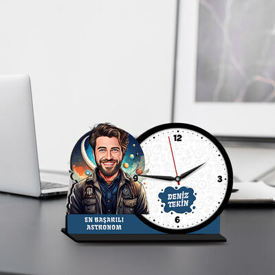 Erkek Astronom Karikatürlü MDF Masa Saati - 1