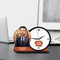 Erkek Avukat Karikatürlü MDF Masa Saati