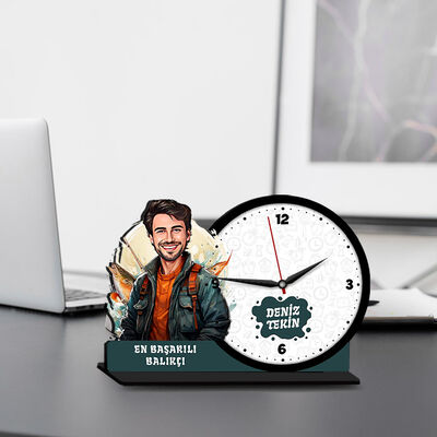 Erkek Balıkçı Karikatürlü MDF Masa Saati - 1