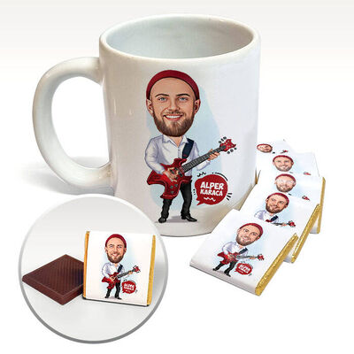 Gitar Çalan Erkek Karikatürlü Kupa ve Çikolata - 1