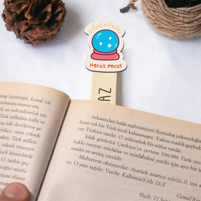 Hokus Pokus İsme Özel Ahşap Kitap Okuma Ayracı - 1