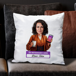 Instagramcı Anne Karikatürlü Yastık - 1