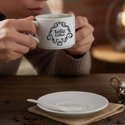 İsme Özel Süslemeli Kaşıklı Nescafe Fincanı - 1