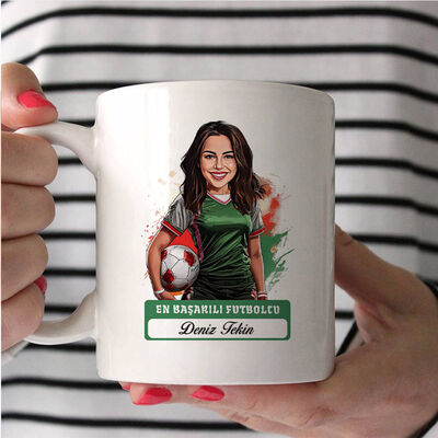 Kadın Futbolcu Karikatürlü ve İsimli Kupa Bardak - 2