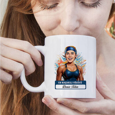 Kadın Yüzücü Karikatürlü ve İsimli Kupa Bardak - 4