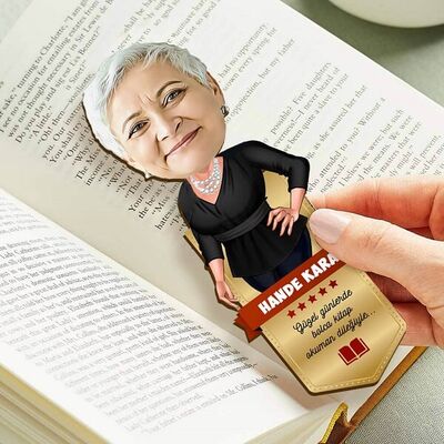 Karikatürlü Bakımlı Kadın Kitap Okuma Ayracı - 2