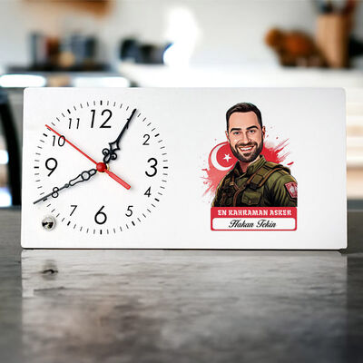 Karikatürlü En Kahraman Asker Masa Saati - 1