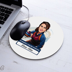 Karikatürlü Kadın Curling Oyuncusu Mousepad - 1