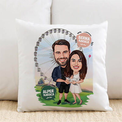 Karikatürlü Luna Parktaki Çiftler Yastık - 1