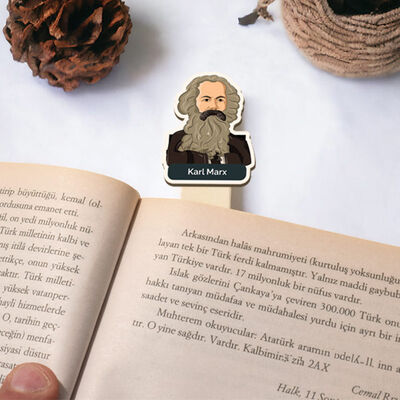 Karl Marx Esprili Çubuk Kitap Ayracı - 1