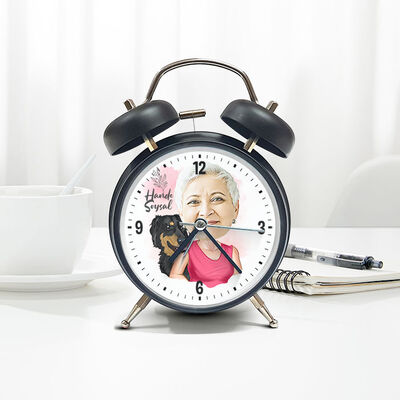 Köpeği Olan Anne Karikatürlü Çalar Saat - 2