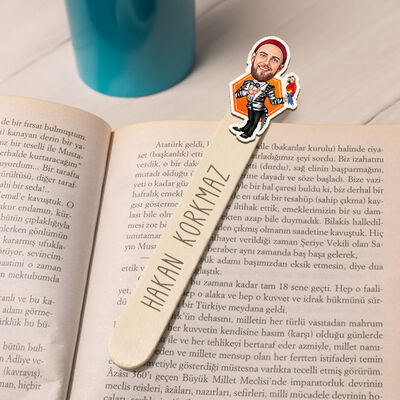 Kuş Sever Adam Karikatürlü Çubuk Kitap Ayracı - 1