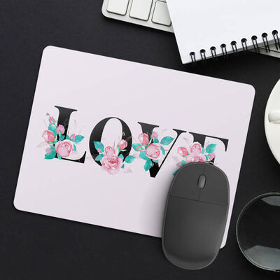 Love Yazılı Romantik Mousepad - 1
