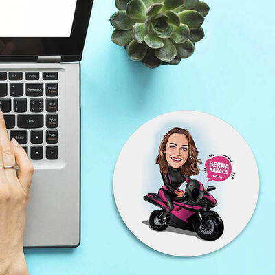 Motora Binen Kadın Karikatürlü Mousepad - 1