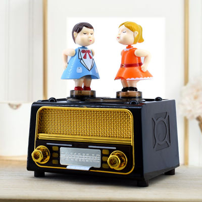 Öpüşen Sevgililer Müzik Kutusu - 2