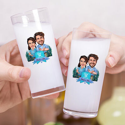 Sırt Sırta Aşıklar Karikatürlü İkili Rakı Bardağı Seti - 2