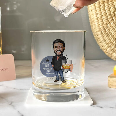 Siyah Gömlekli Erkek Karikatürlü Viski Bardağı - 2