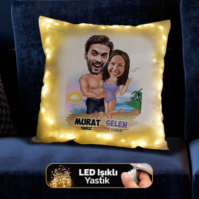 Tatildeki Aşıklar Karikatürlü Işıklı Yastık - 3