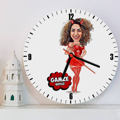Tatlı Cadı Karikatürlü Duvar Saati - 1