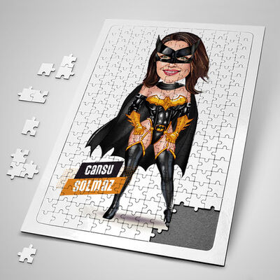 Yarasa Kahraman Kostümlü Kadın Karikatürlü Puzzle - 1