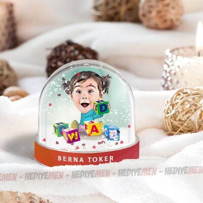 Zeka Küpü Kız Karikatürlü Kar Küresi - 1